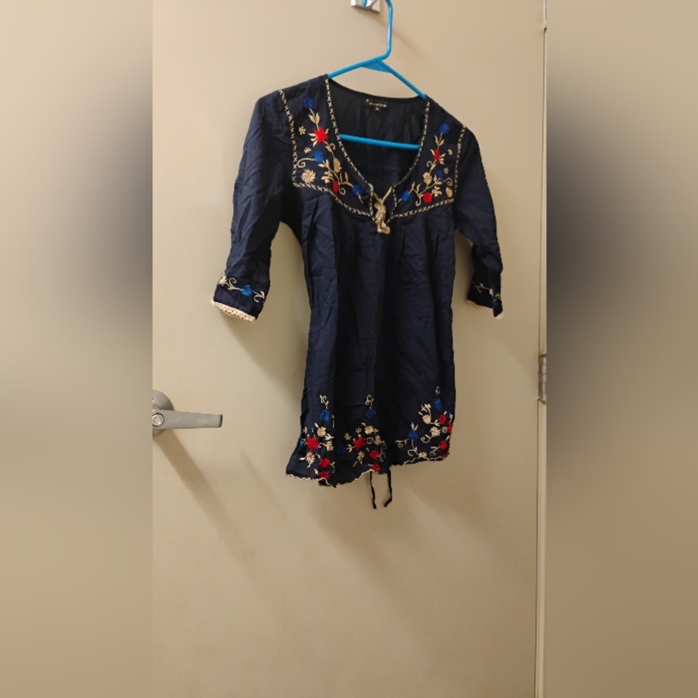 Vintage Forever21 Boho Embroidered Blouse Sz S